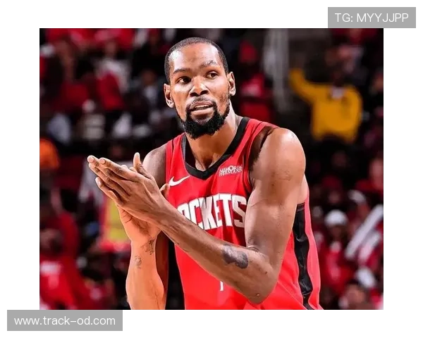 杜兰特家的冰箱里只放蛋白粉和矿泉水