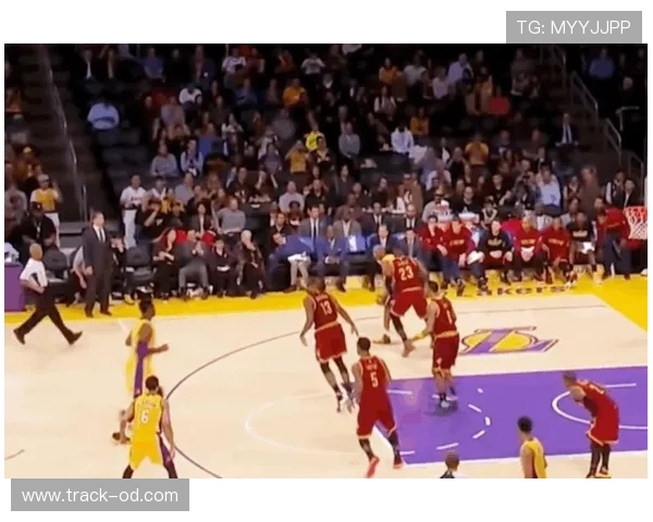 科比单打打出优势，罚球与中投效率胜詹姆斯