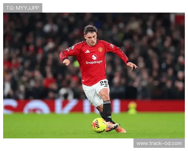 曼联建队逻辑崩了：体系问题逐步显现，对球队表现造成制约